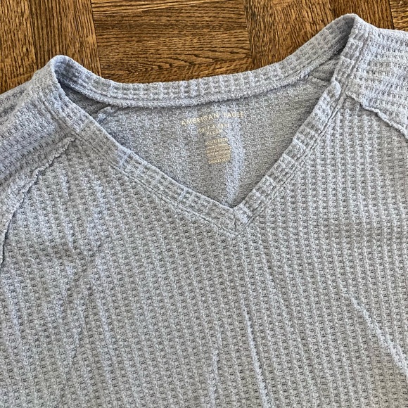 ⭐️3/$35 American Eagle plush waffle knit long sleeve top - Picture 4 of 7
